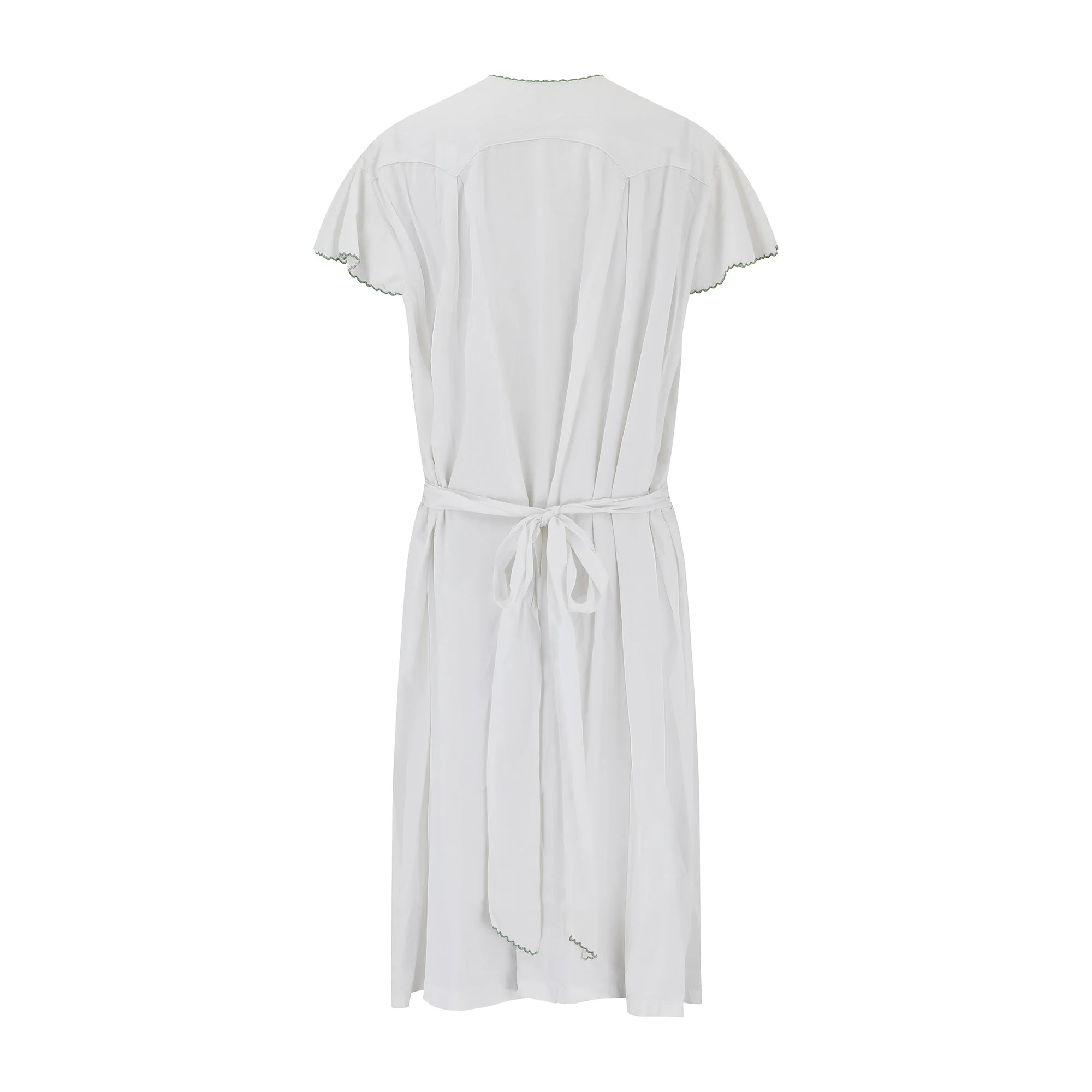 1950s White Cotton Smocked Dress with Tie Back - Image 10