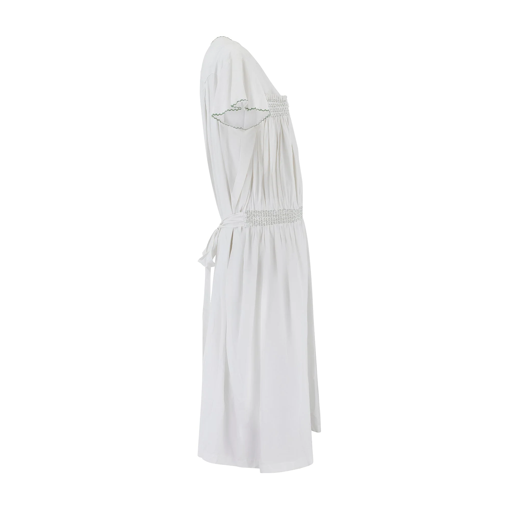 1950s White Cotton Smocked Dress with Tie Back - Image 9