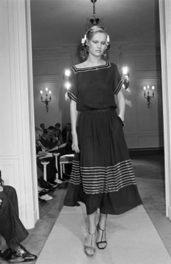 1970s Christian Dior Butterscotch Silk Sequin Trimmed Midi Dress - Image 29