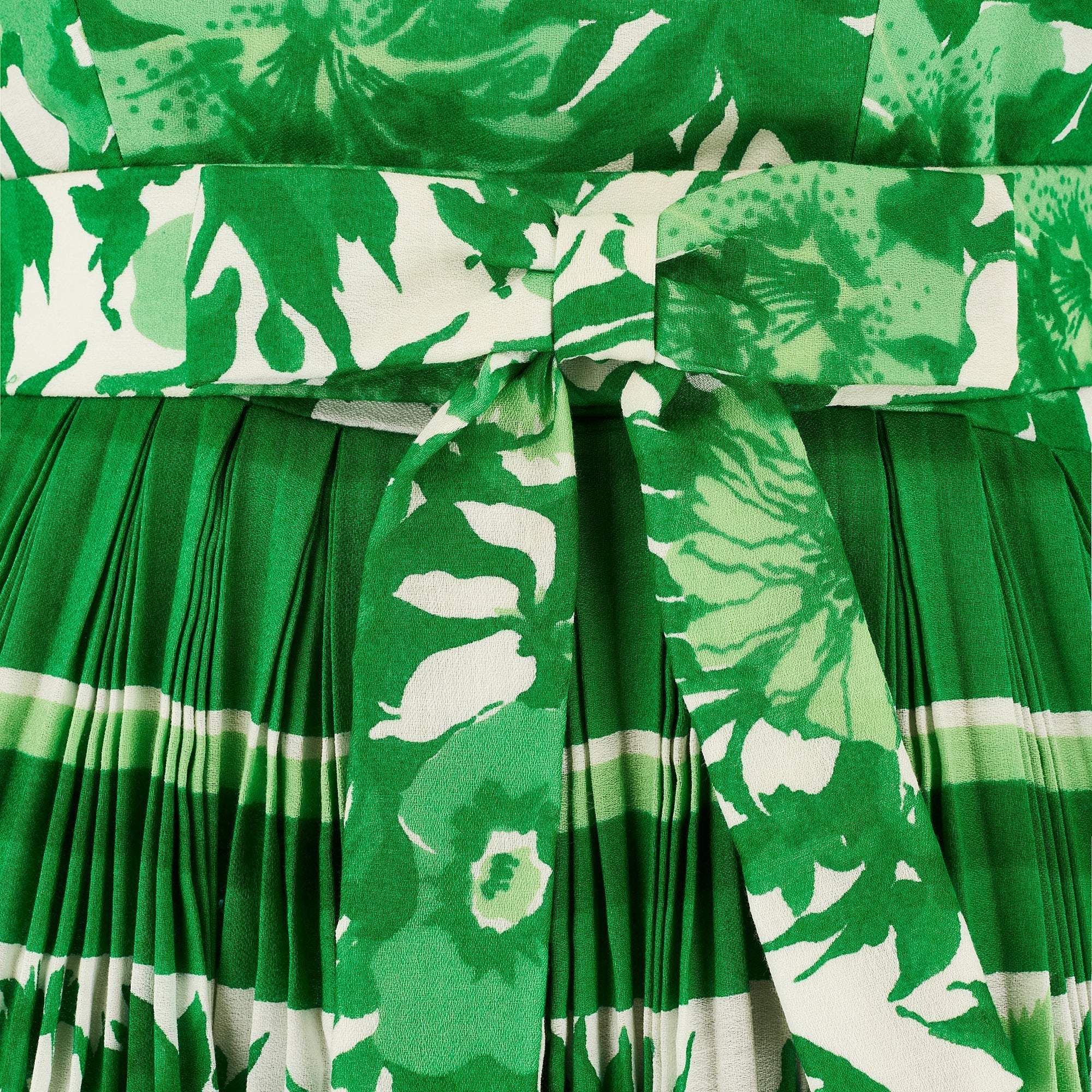 1970s French Couture Green and White Floral Cotton Maxi Dress - Image 7