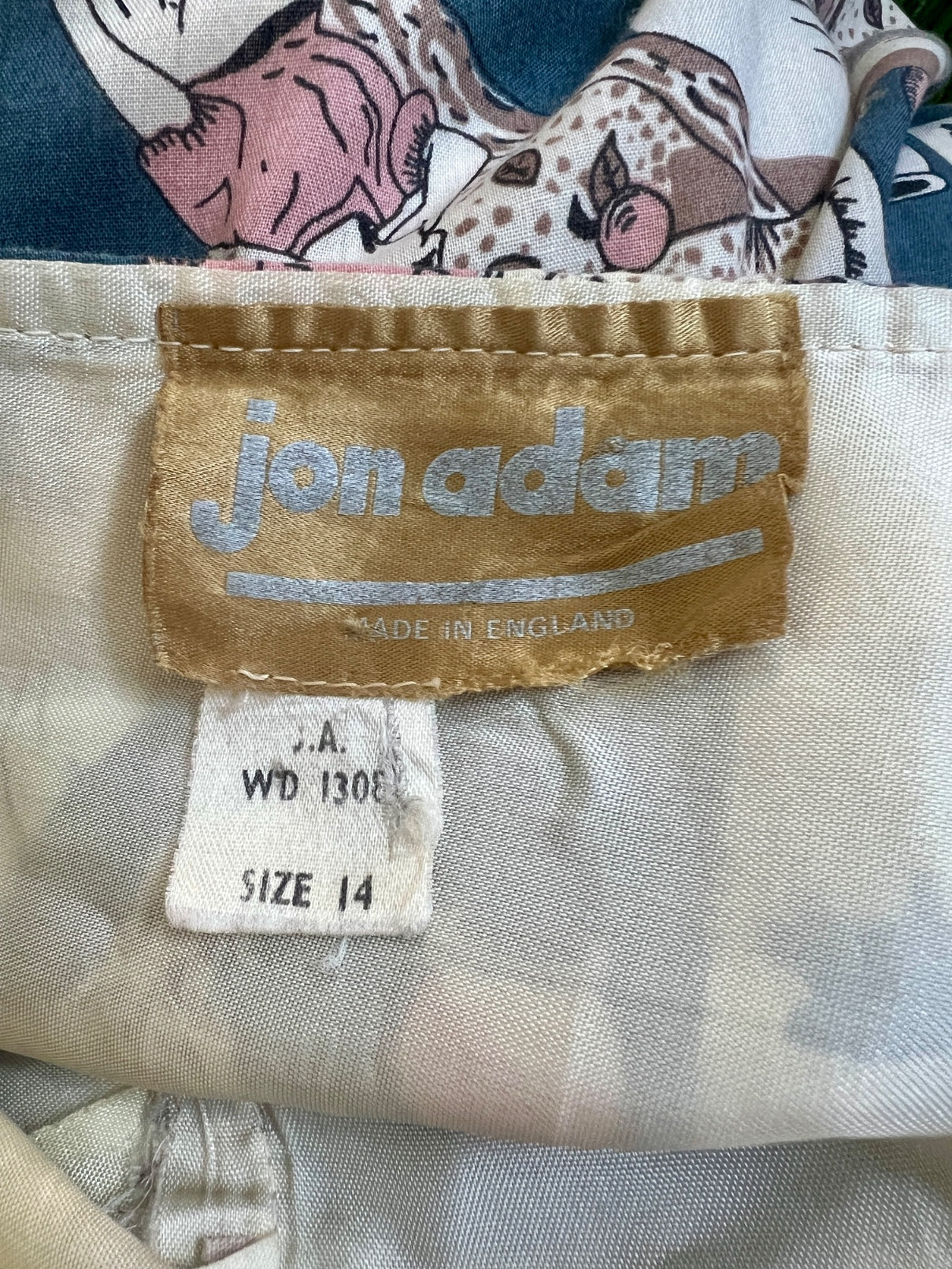 1970s Jon Adam Cotton Novelty Print Halter Neck Dress - Image 10