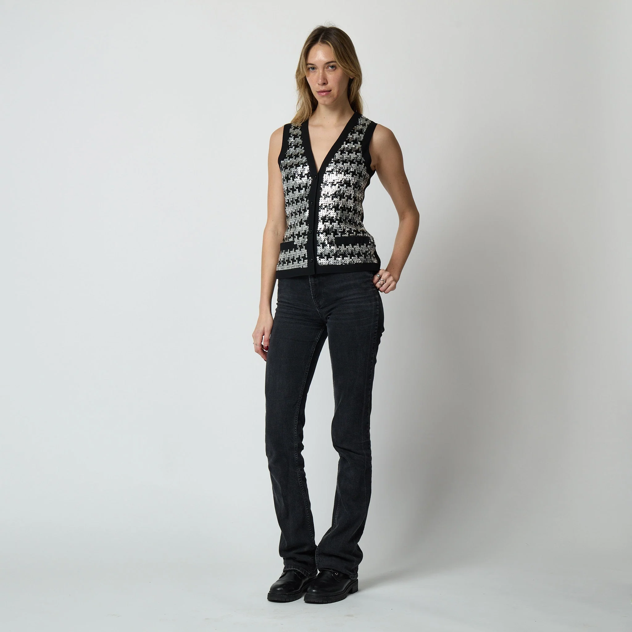 1970s Louis Feraud Black Silver Sequin Waistcoat - Image 16