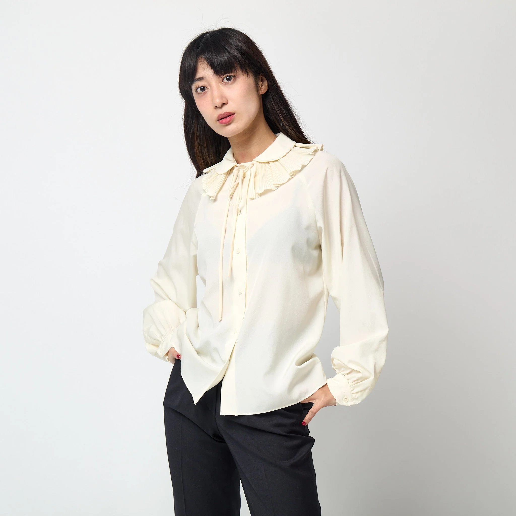 1970s Zandra Rhodes Cream Blouse with Removable Ruffle Collar - Image 16