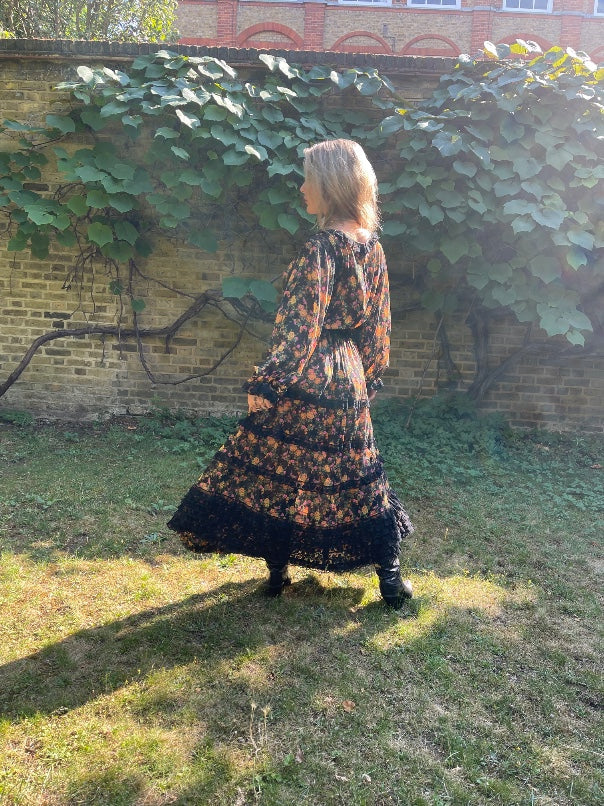 1978 Runway Documented Valentino Floral Black Silk Maxi Dress - Image 6