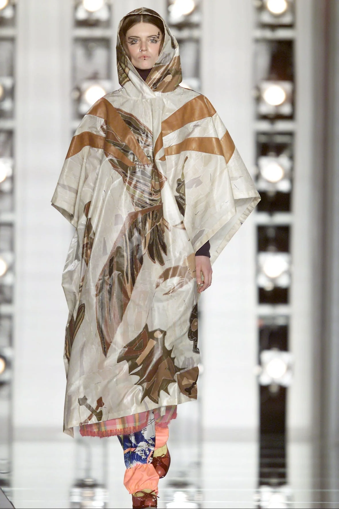 Christian Dior Fall 2001 Graphic Silk Dress - Image 5