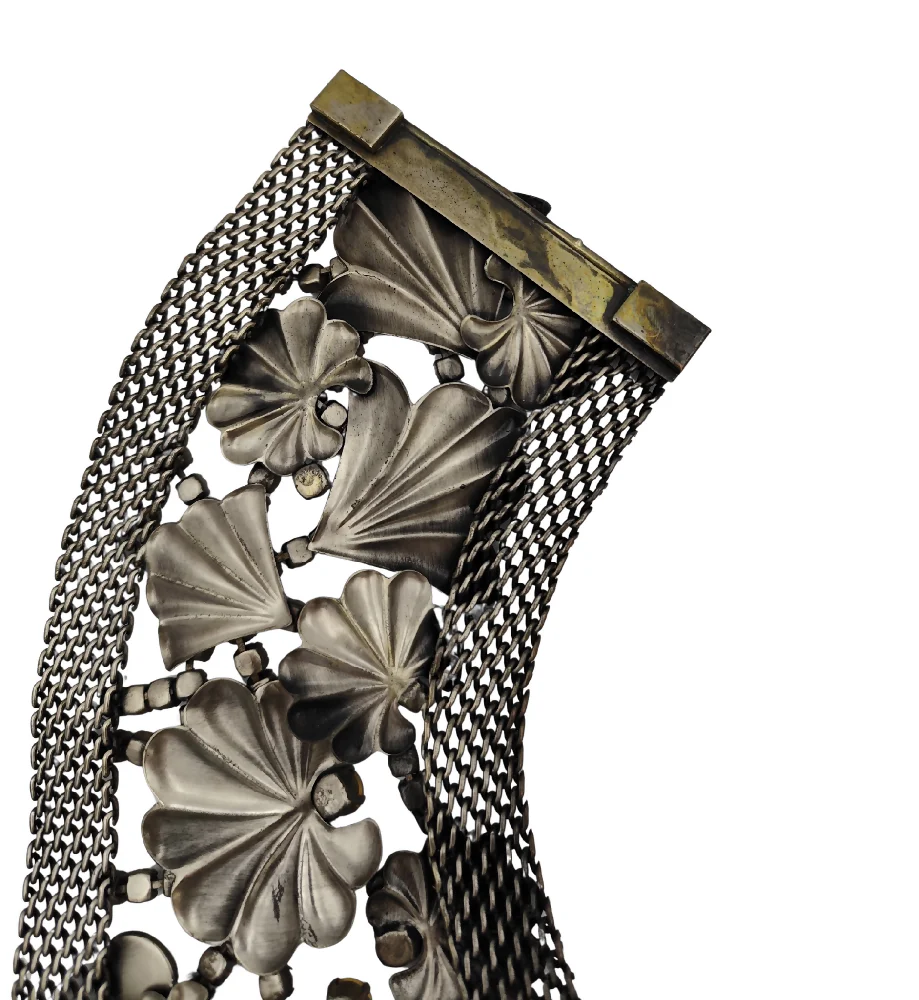 DE LIGUORO MASSIVE SILVER METAL BLUE FLOWERS DESIGN CHEST NECKLACE - Image 9