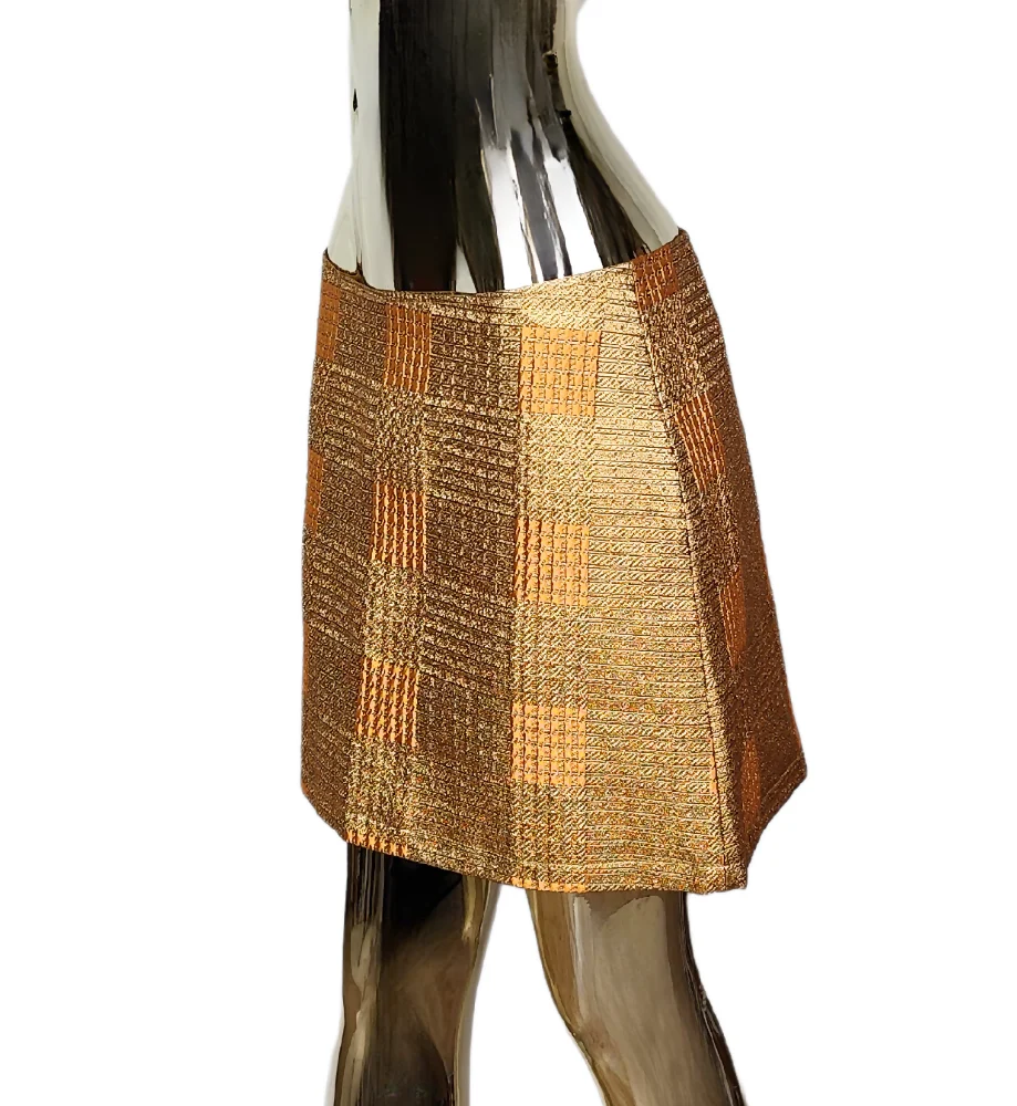DOLCE & GABBANA GOLD TEXTURED MINI SKIRT NWT - Image 4