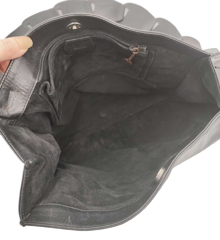 GUCCI TOM FORD S/S 1997 BLACK LEATHER CHAIN STRAP BAG - Image 8