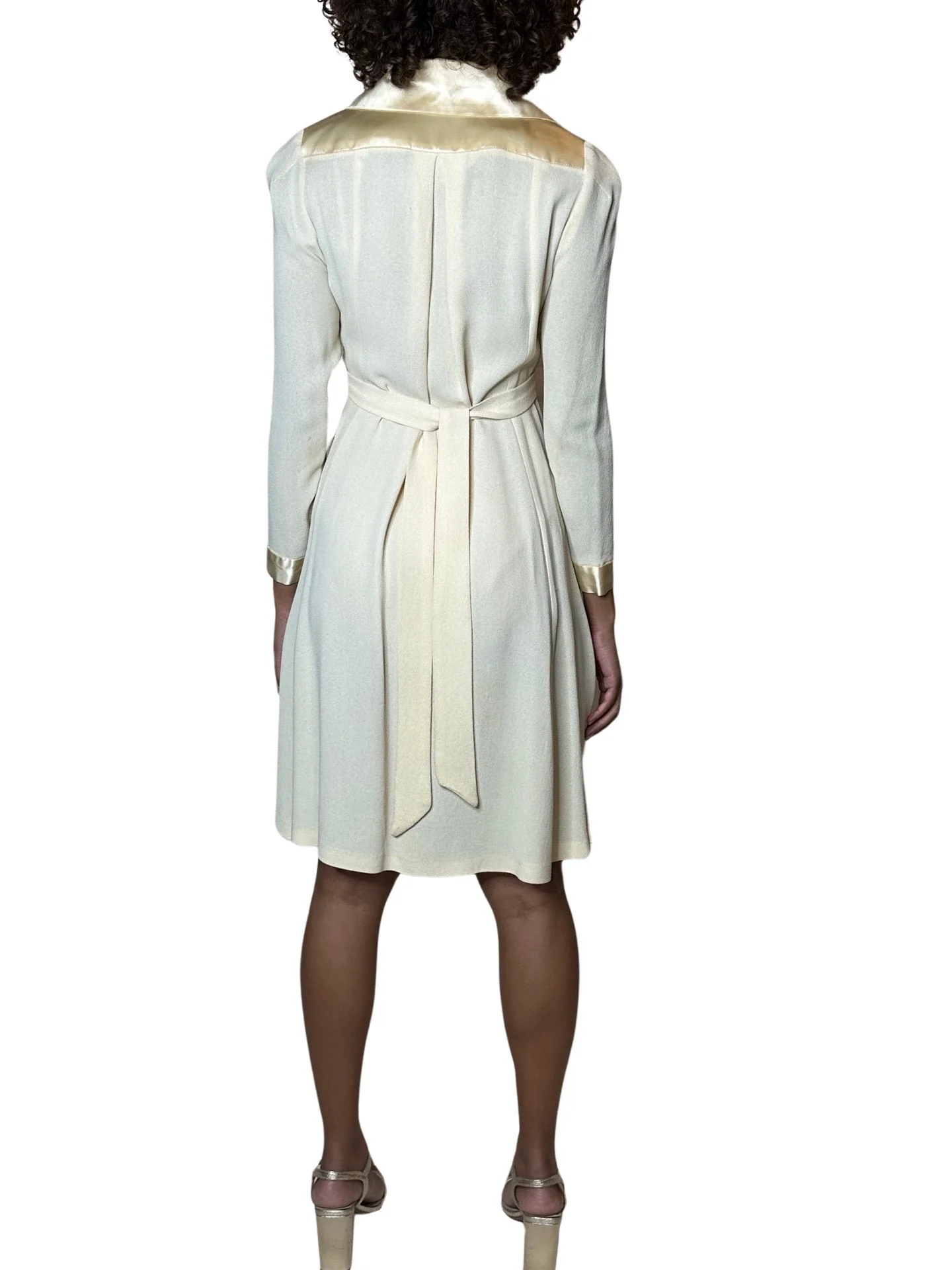 1970'S Gorgeous Vintage Cream Moss Crepe Wedding Dress Uk 8 - 12 - Image 12