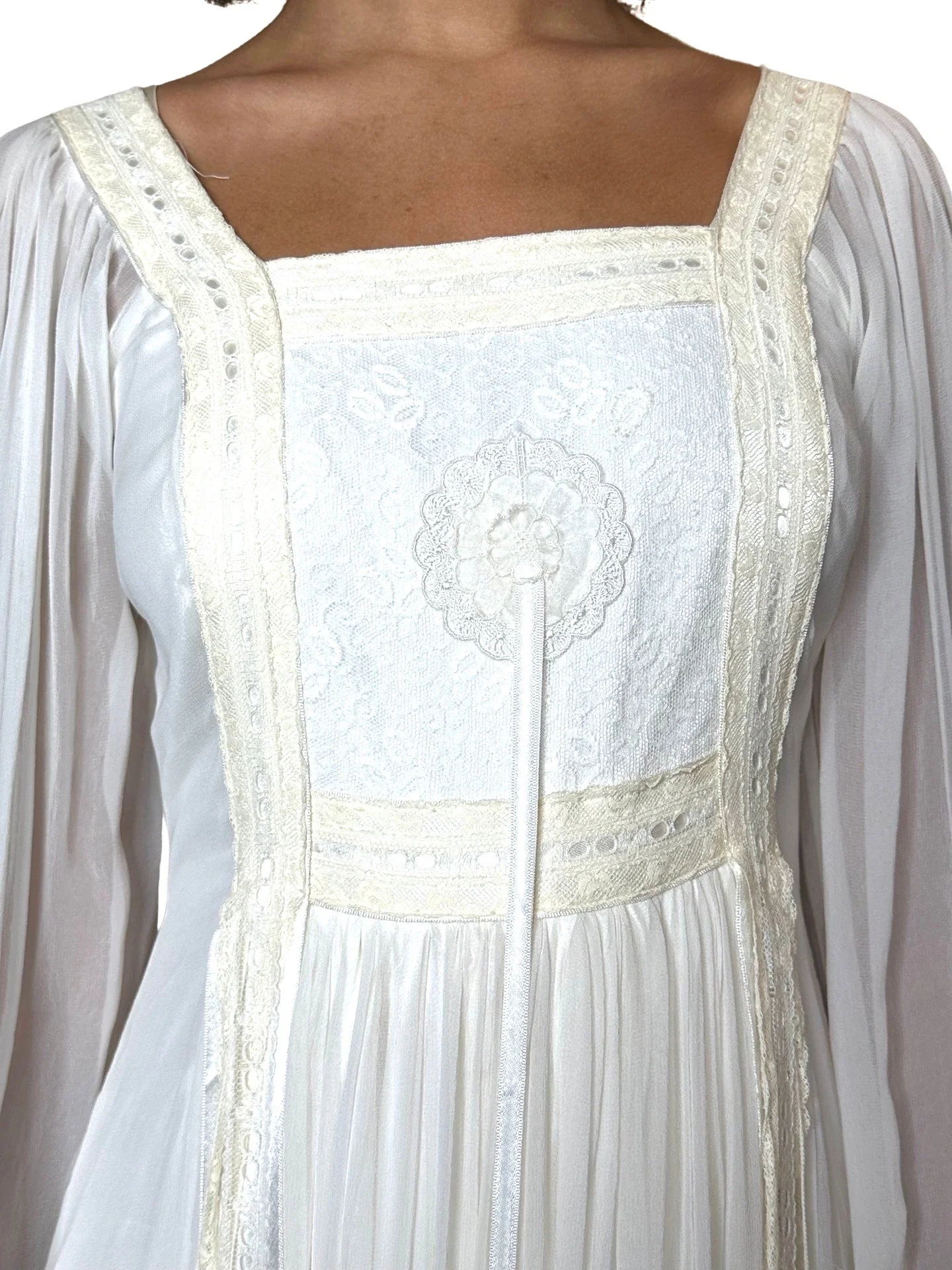 1970's Incredible Vintage White / Cream Silk Lace Wedding Dress UK 8 - 10 - Image 8