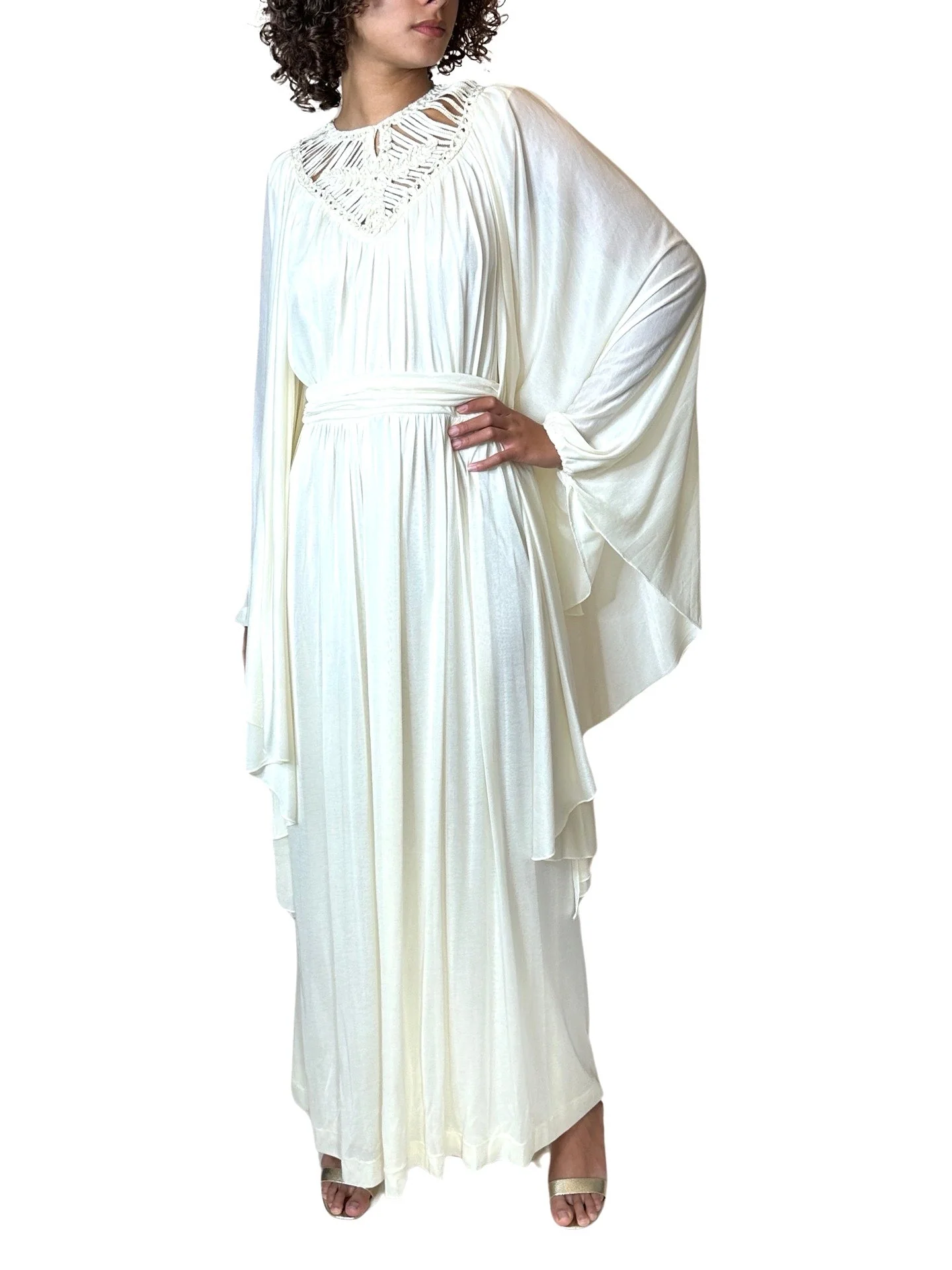 1970's Stunning Vintage Cream Goddess Wedding Dress UK 8 - 14 - Image 5