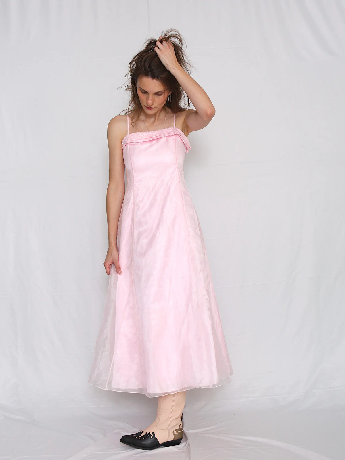 Pink gown party dress with shoulder straps - Image 3