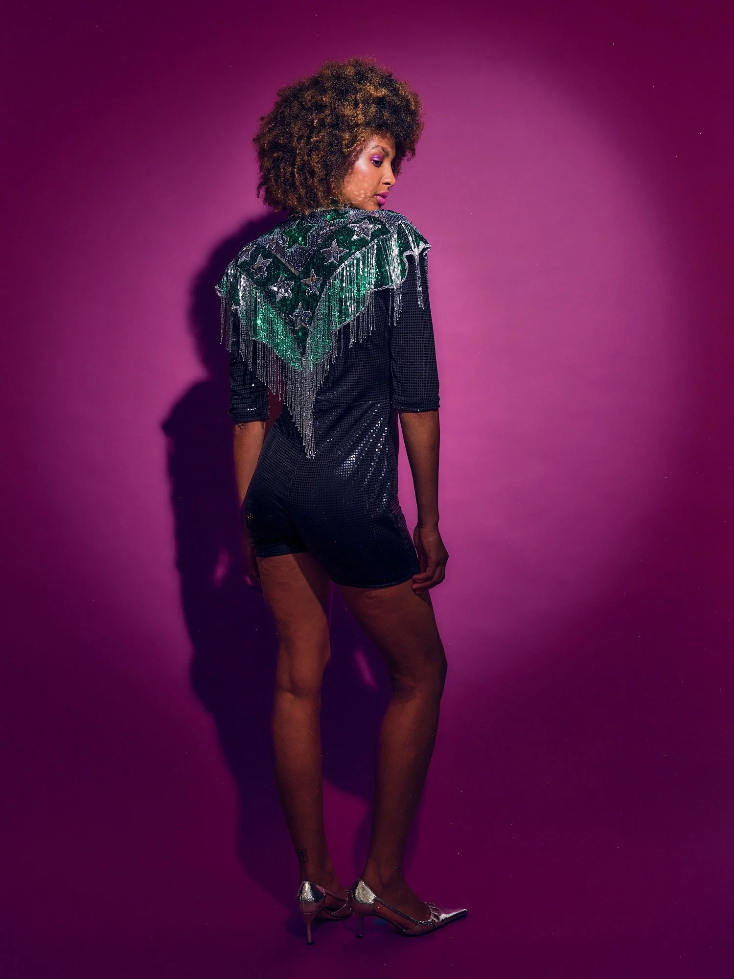 Western Cowboy Green Sequinned Cape with fringing - Image 3